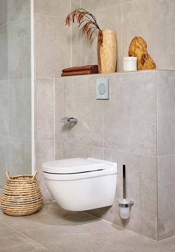 beige toiletruimte